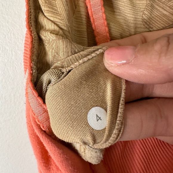 Lululemon Alignment Tank Size 4 - Picture 9 of 9
